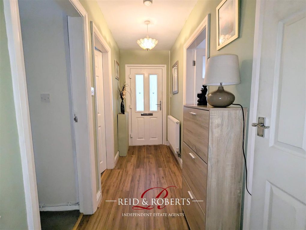 Property photo 3 of 17 Hallway