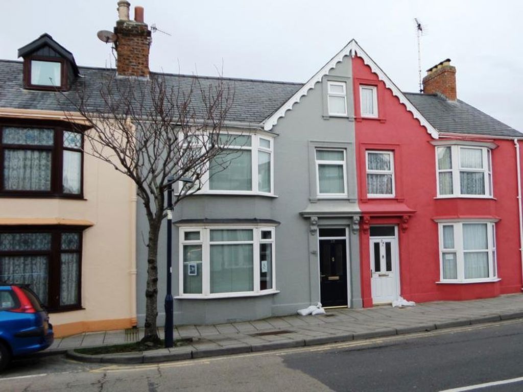 Property photo 3 of 8