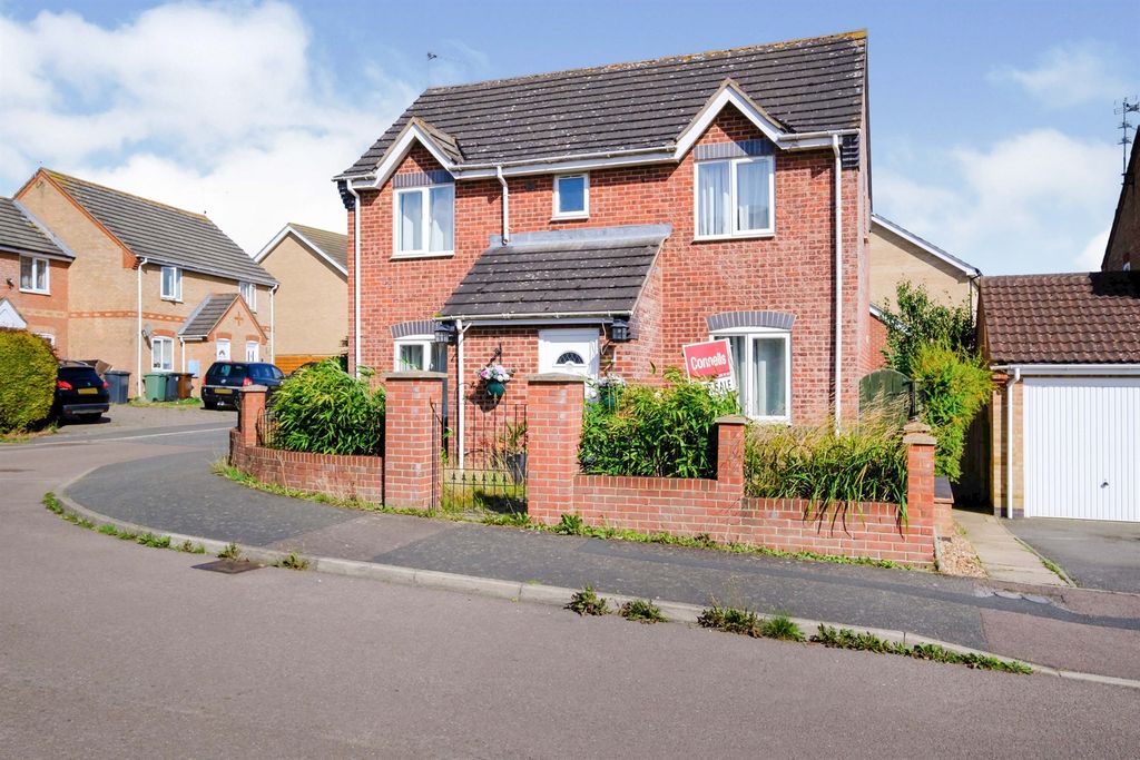 Property photo 2 of 14