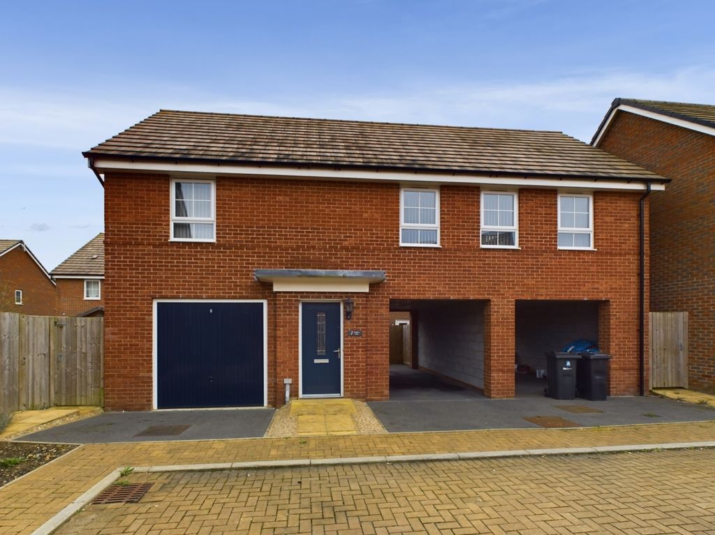 Property photo 1 of 13 Cam02313G0-Pr0045-Still010