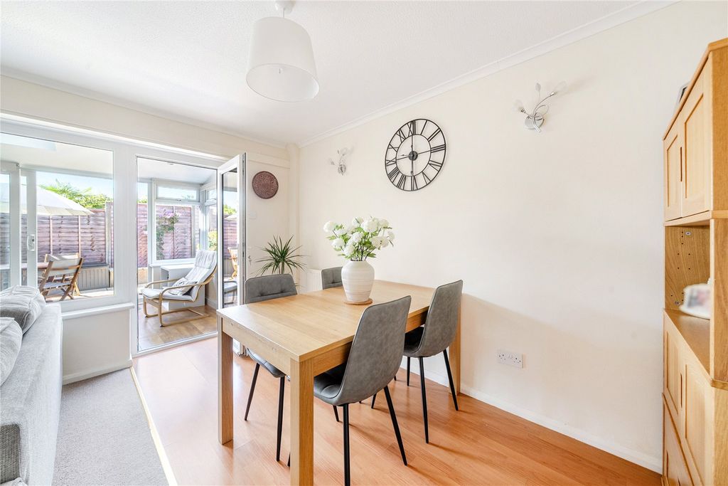 Property photo 3 of 12 Dining Area