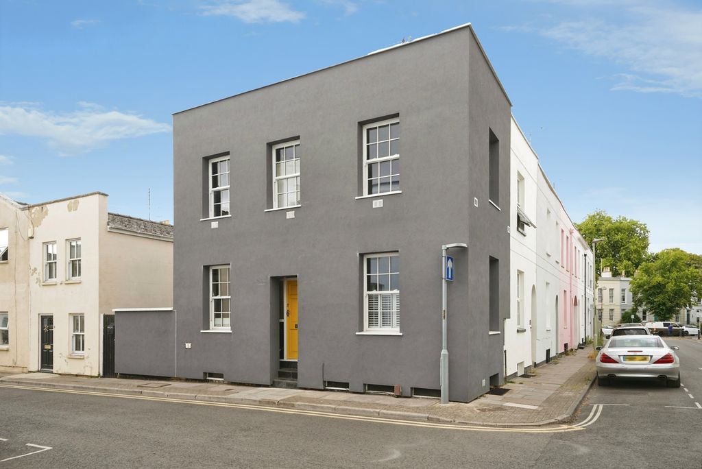 Property photo 1 of 9 Pbox-Img.Jpg
