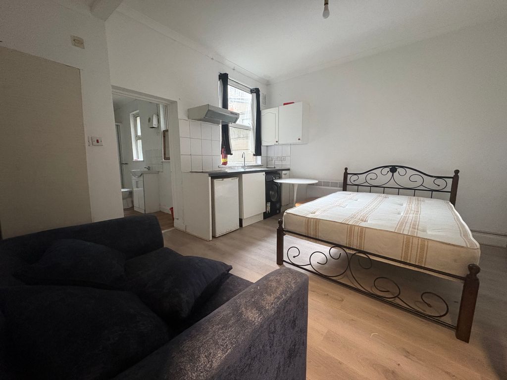 Property photo 2 of 7 Img_2162