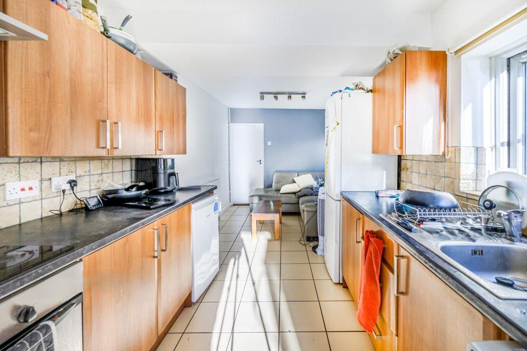 Property photo 1 of 7 Picture No. 11