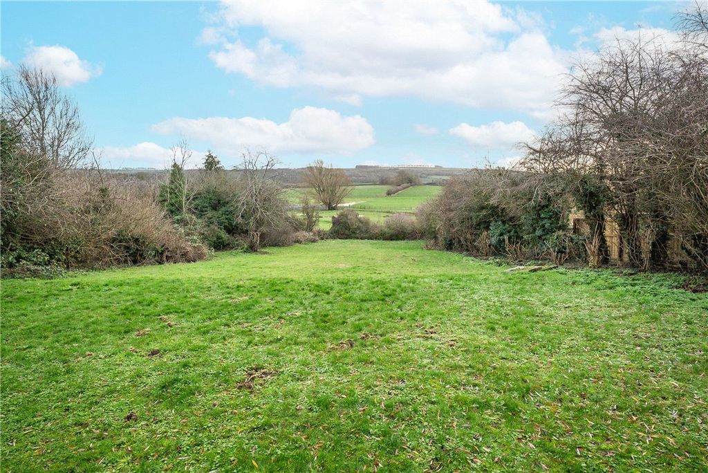 Property photo 2 of 17 Picture No. 05