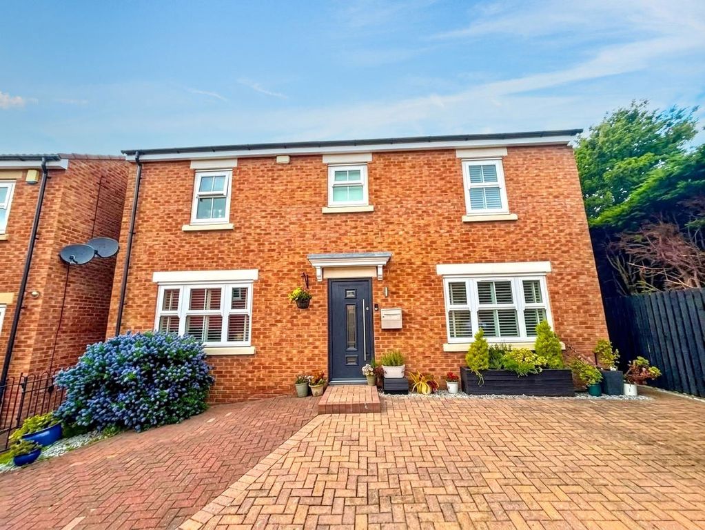 Property photo 2 of 24