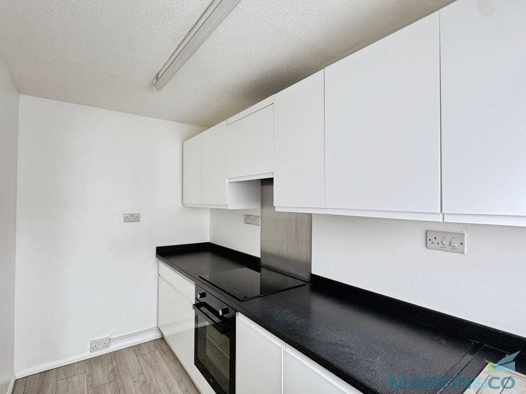 Property photo 3 of 12 F07F79A8-1-448C-A7EE-7A51B6999D13-6802-0000030A32C