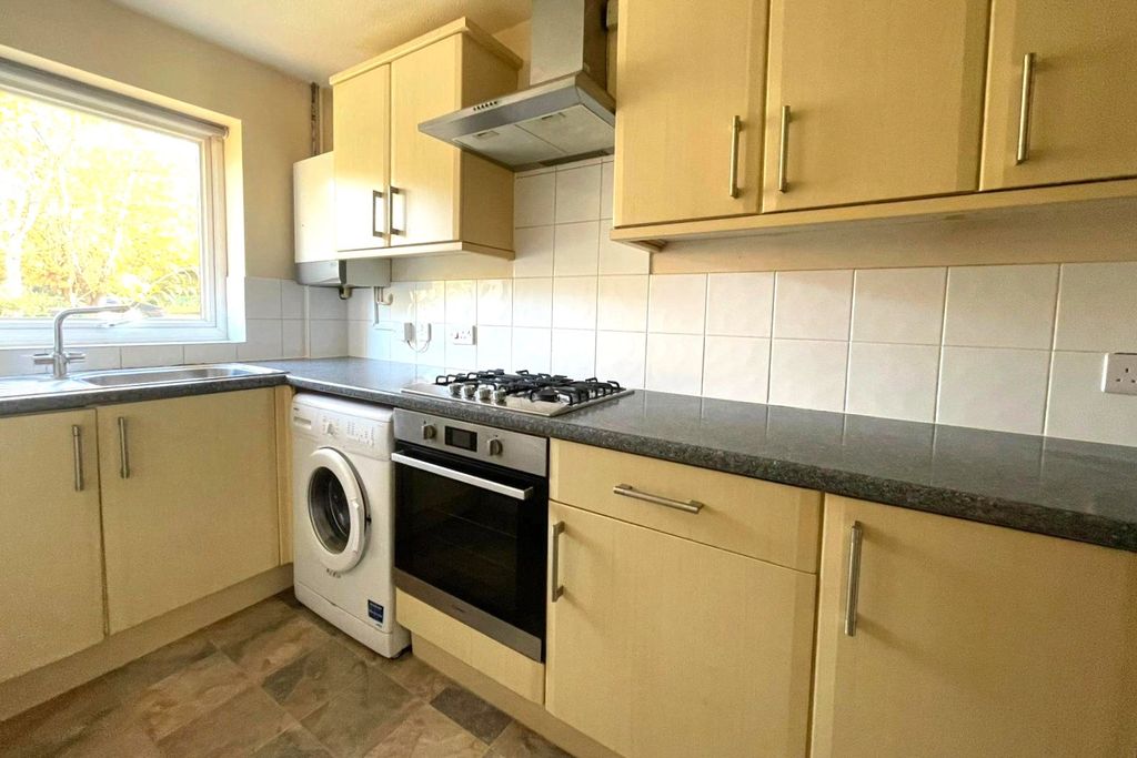 Property photo 2 of 10 Picture No. 19