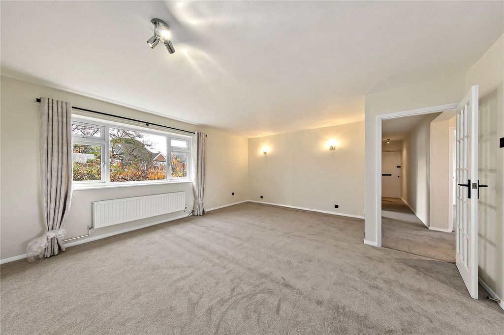 Property photo 3 of 10 Picture No. 04