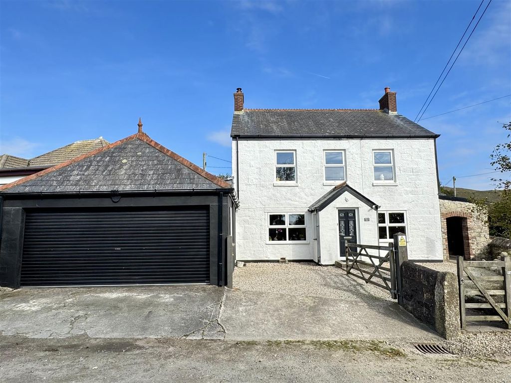 Property photo 1 of 59 Front Elevation