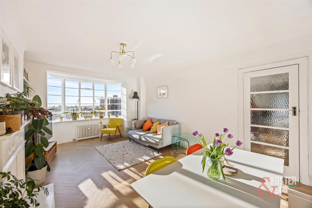 Property photo 1 of 20 Furze Hill, Furze Croft 122-011.Jpg