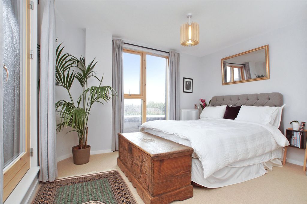 Property photo 2 of 10 Picture No. 02