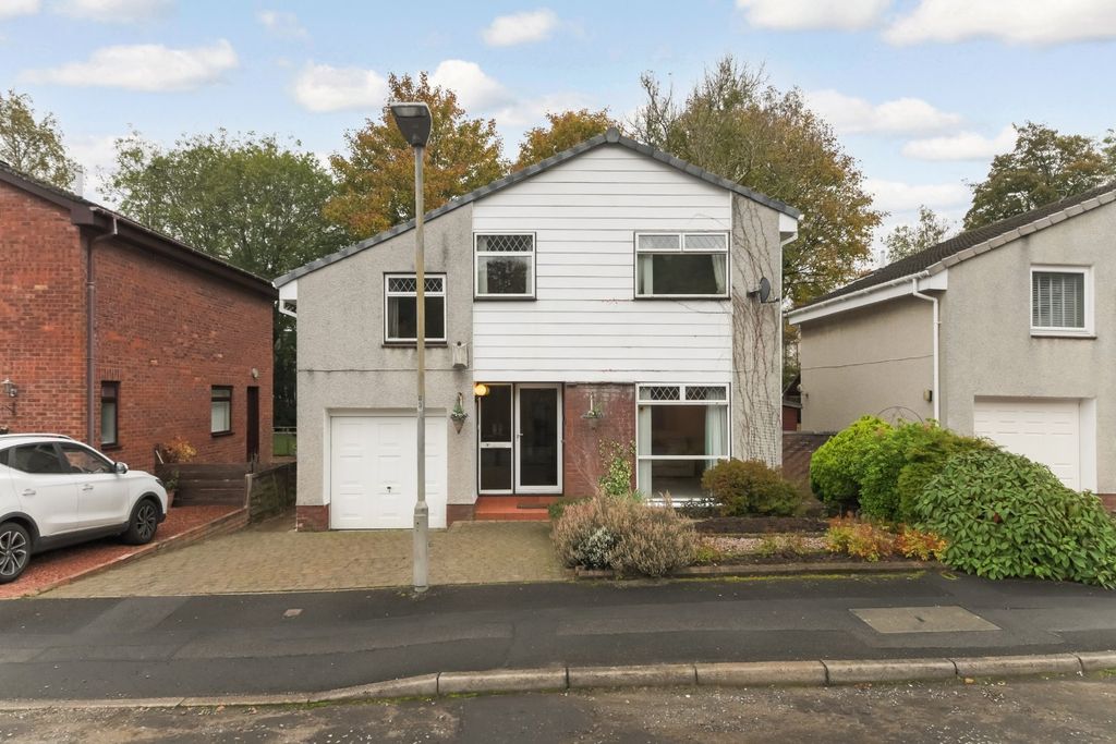 Property photo 1 of 15 External