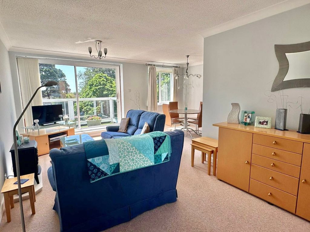 Property photo 3 of 13 Picture No. 01
