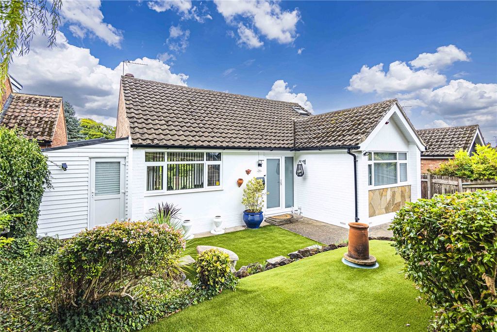 Property photo 1 of 25 Picture No. 97