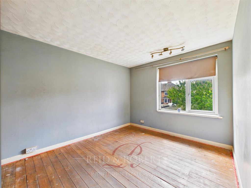 Property photo 3 of 18 Cam05148G0-Pr0049-Still003.Jpg