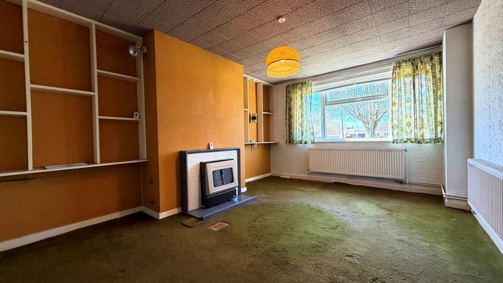 Property photo 2 of 12 Living Room.Jpg