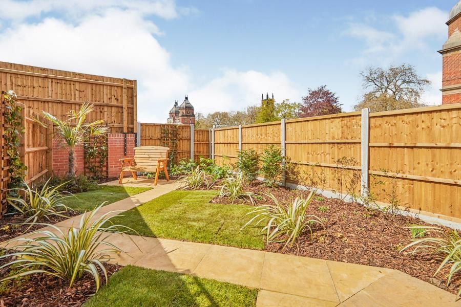 Property photo 2 of 10 Garden