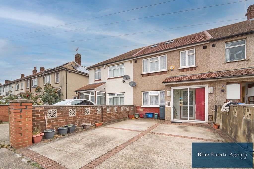 Property photo 2 of 15 Front Elevation