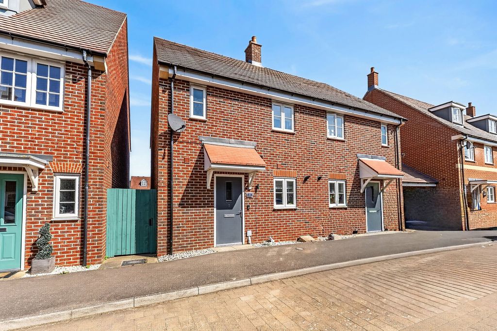 Property photo 1 of 20