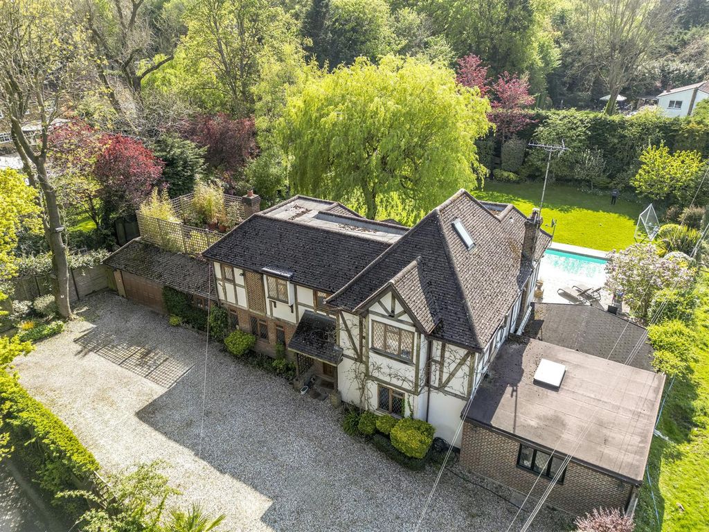 Property photo 3 of 57 Dji_Fly_20250424_153308_932_1745505299957_Photo.Jp