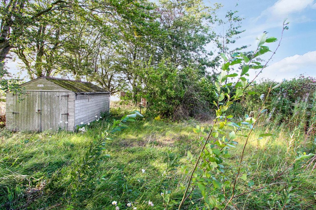 Property photo 2 of 3 Img_6202