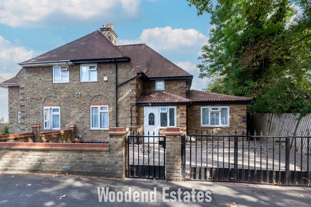 Property photo 1 of 35