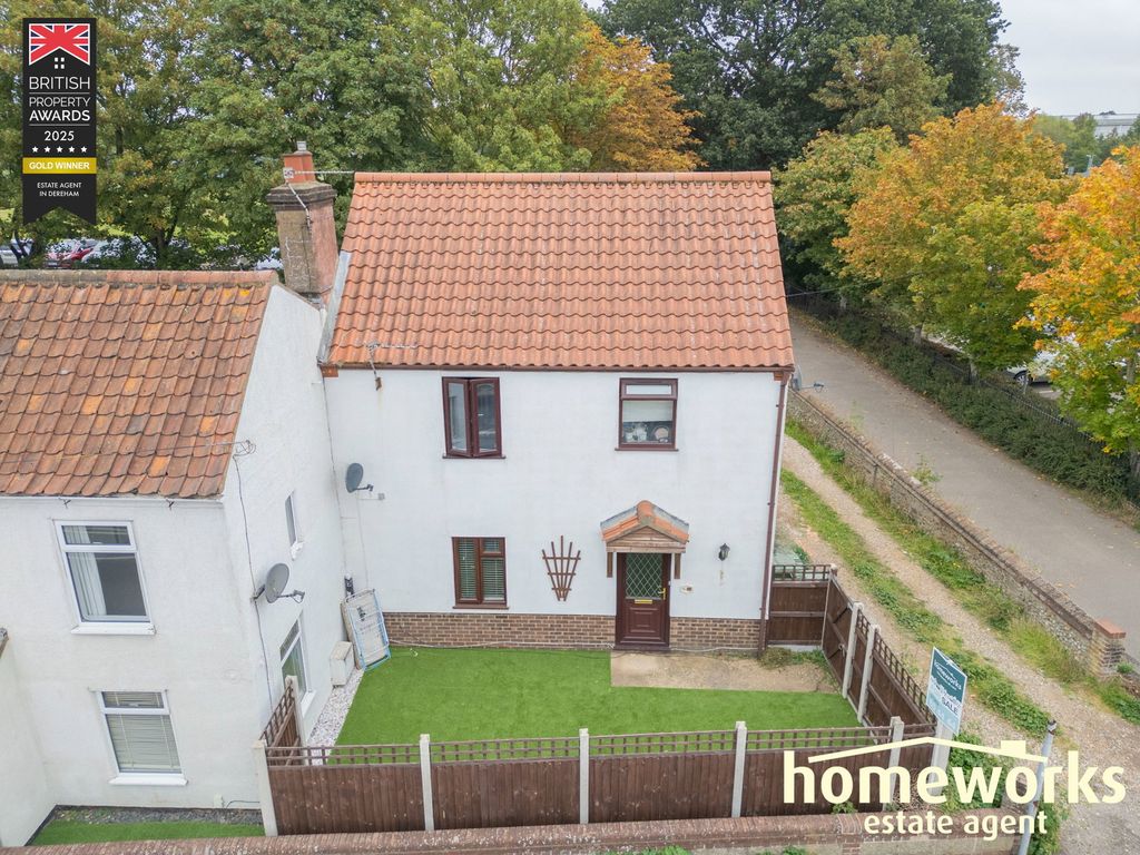 Property photo 2 of 10
