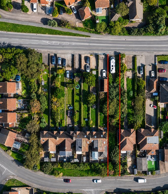 Property photo 1 of 1