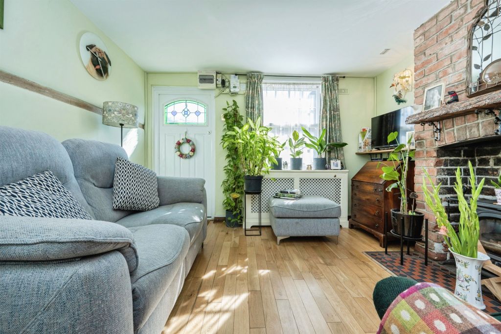 Property photo 3 of 19