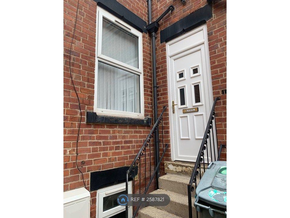 Property photo 1 of 5