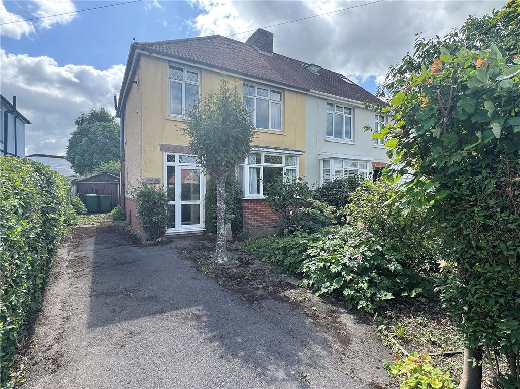 Property photo 1 of 12 Picture No. 01