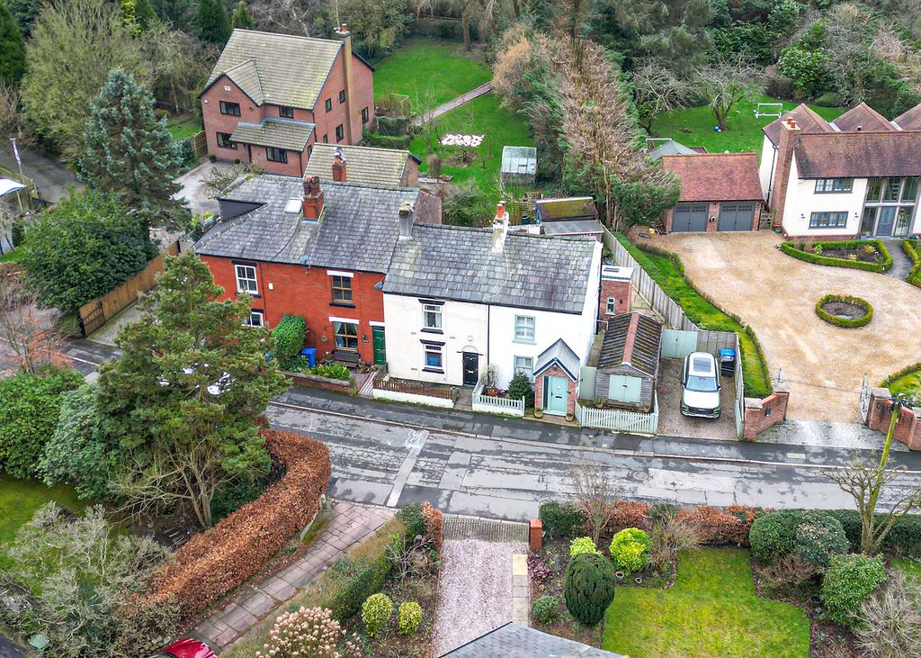 Property photo 1 of 19 15 Fowley Common Lane