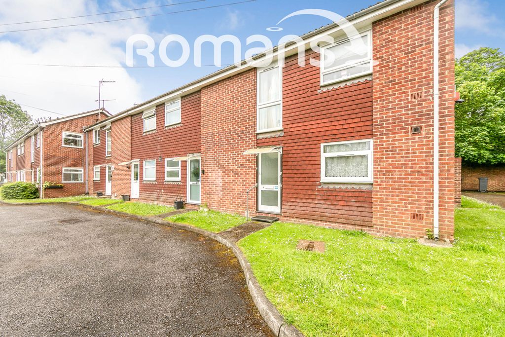 Property photo 1 of 10 1Y1A2403