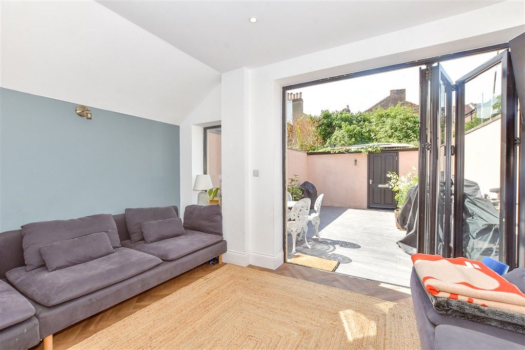 Property photo 2 of 14 Internal Lifestyle Photograph