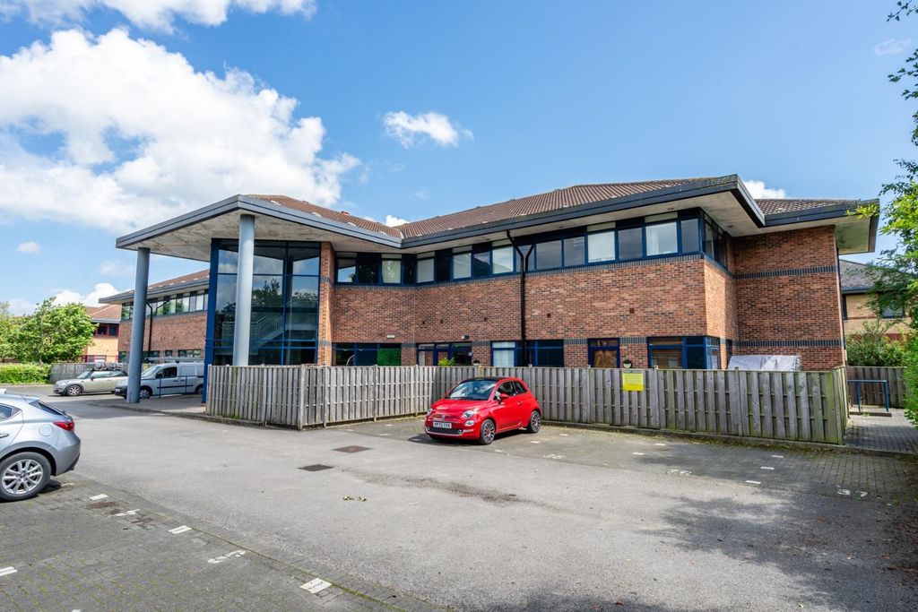 Property photo 1 of 11 External (1 Of 3).Jpg