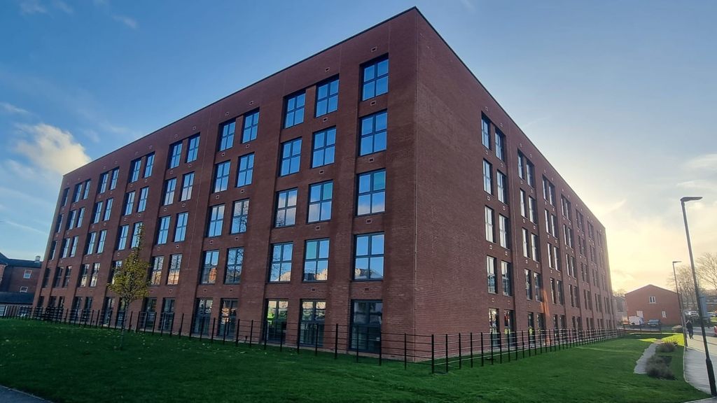 Property photo 1 of 13