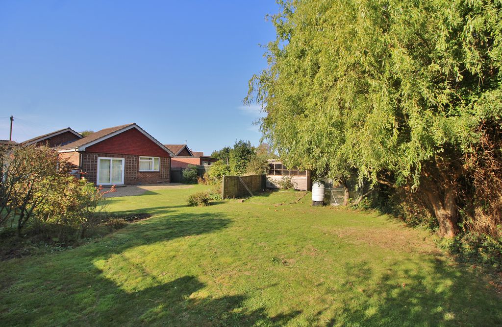 Property photo 3 of 25