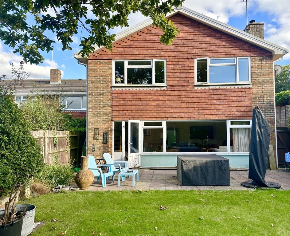 Property photo 2 of 22