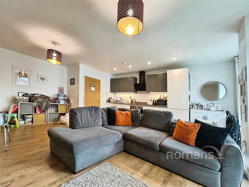 Property photo 2 of 8 Picture No. 06