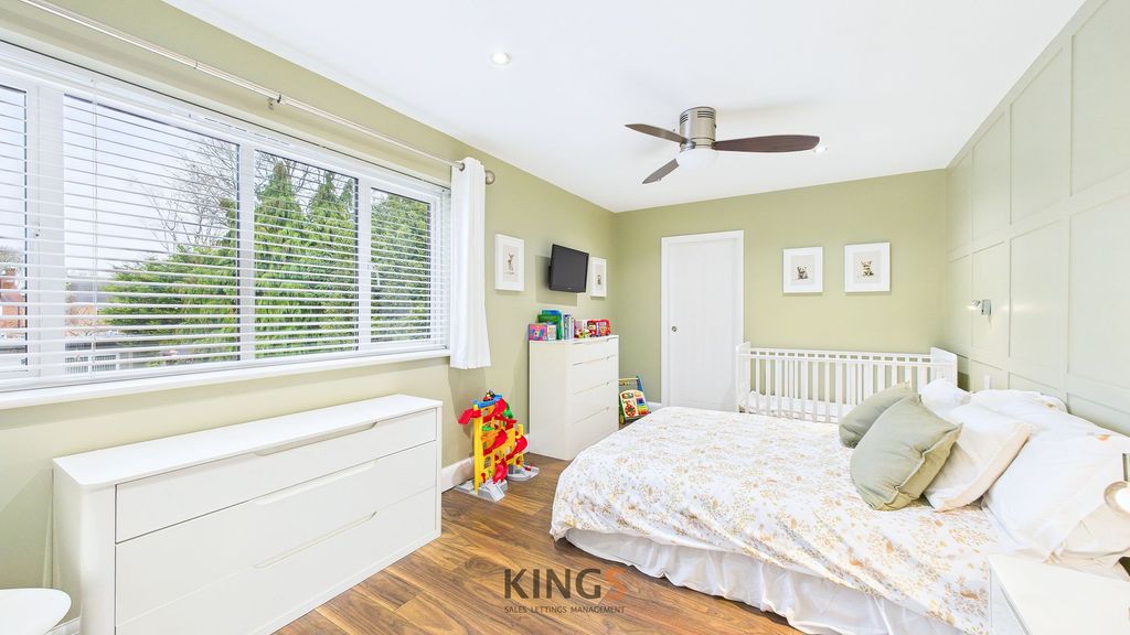 Additional image 43 of 5 bed detached house for saleUpland Drive, Brookmans Park AL9