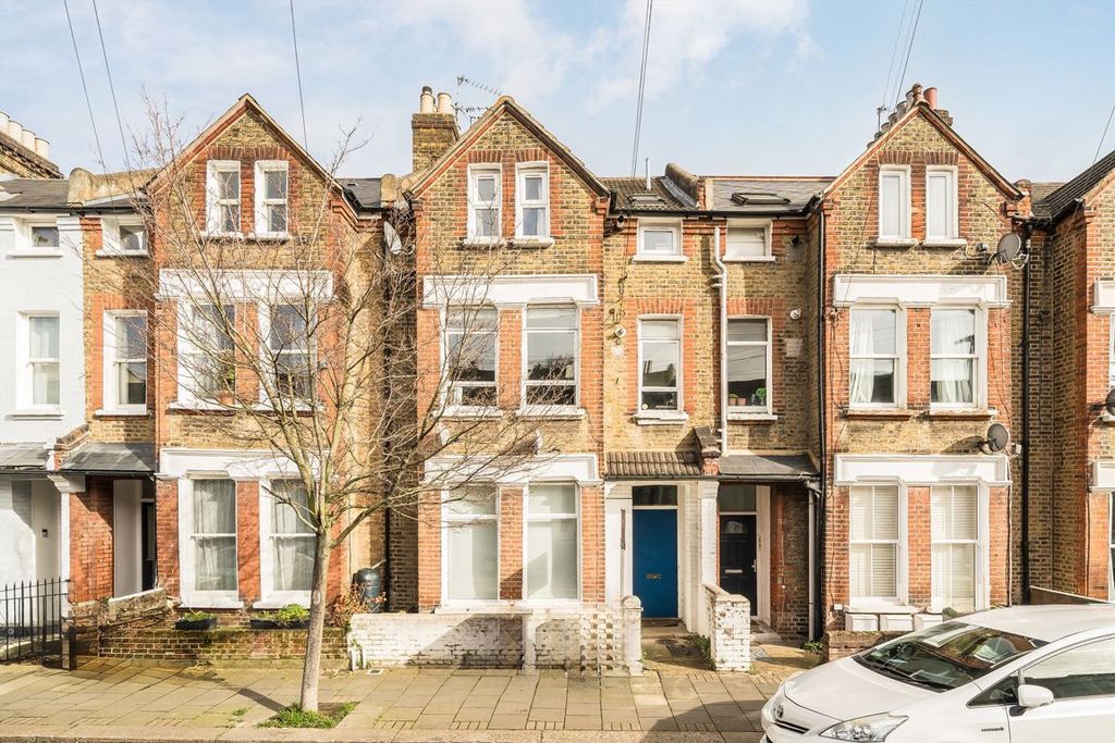 Property photo 1 of 6