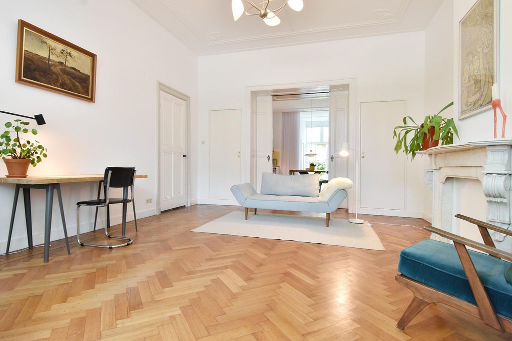 Property photo 2 of 66