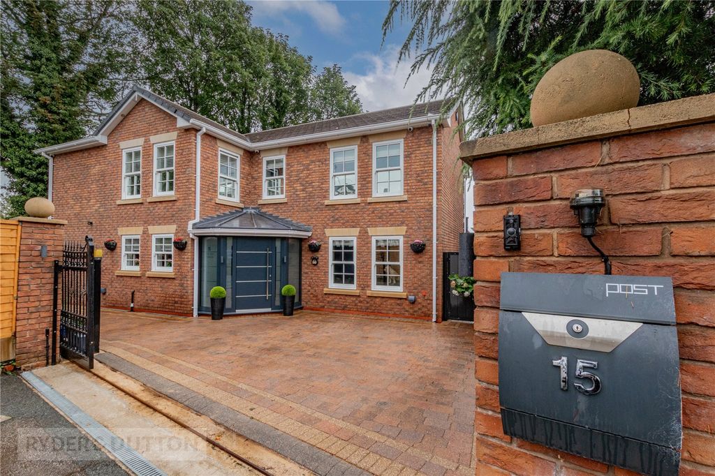 Property photo 1 of 37 External