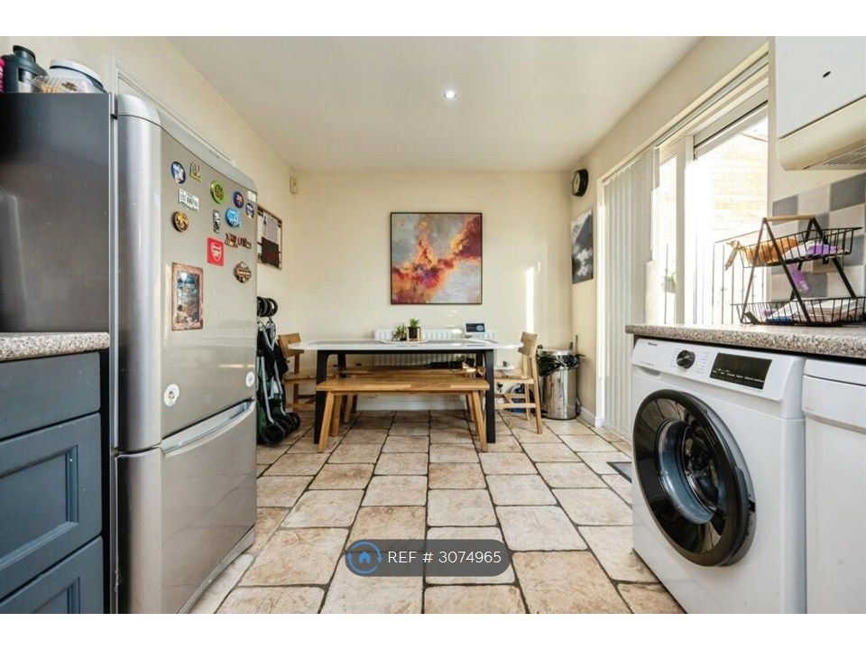 Property photo 3 of 13 Kitchen/Diner