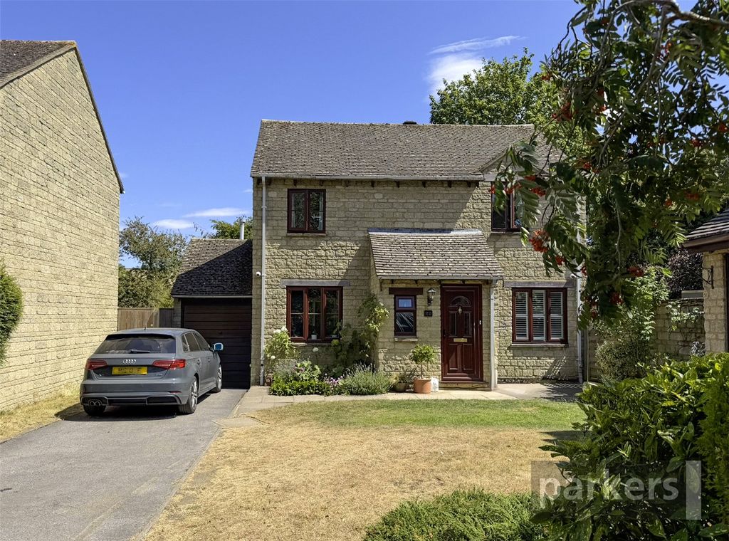 Property photo 2 of 32 Front External