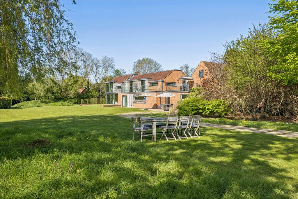 Additional image 26 of 6 bed detached house for saleWinter Hill Road, Cookham Dean, Maidenhead, Berkshire SL6