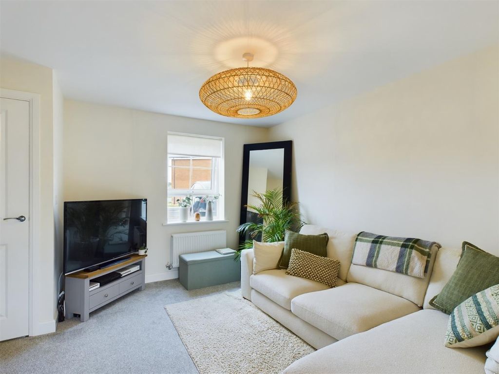 Property photo 3 of 13 Img-20240923-Wa0026.Jpg