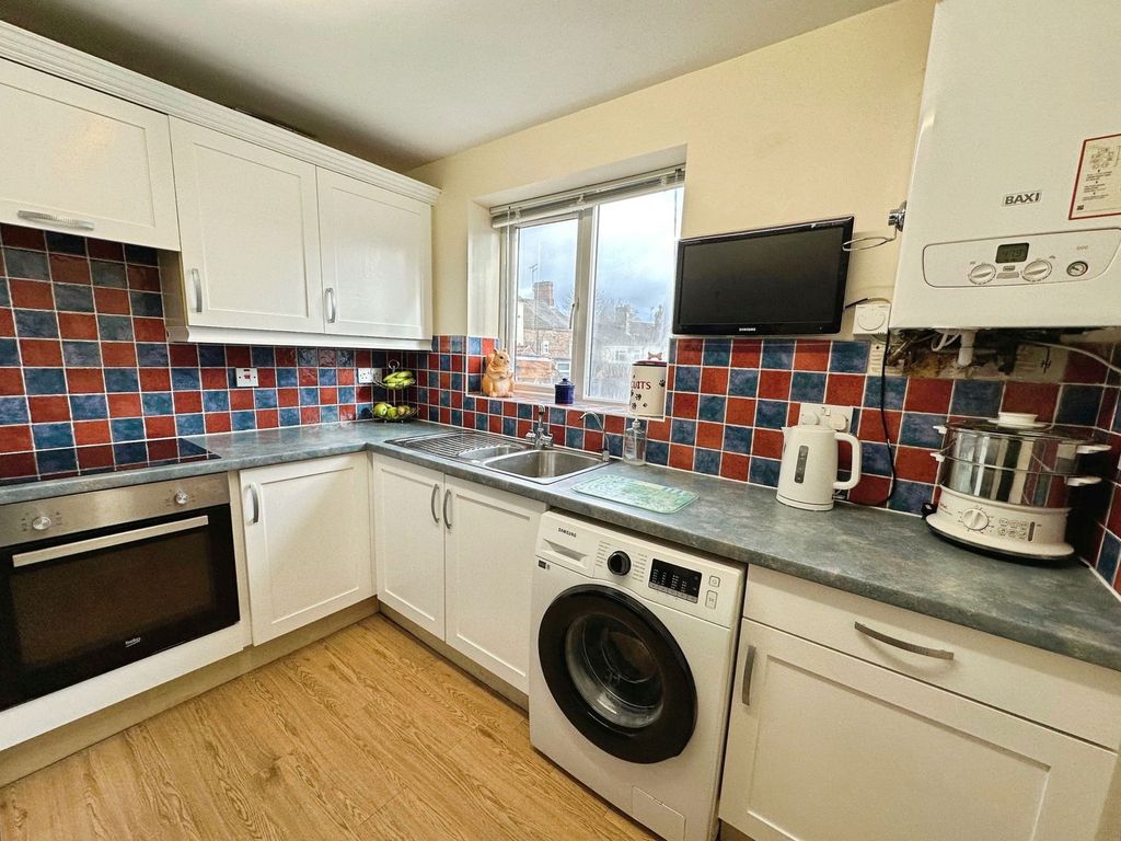 Property photo 3 of 10