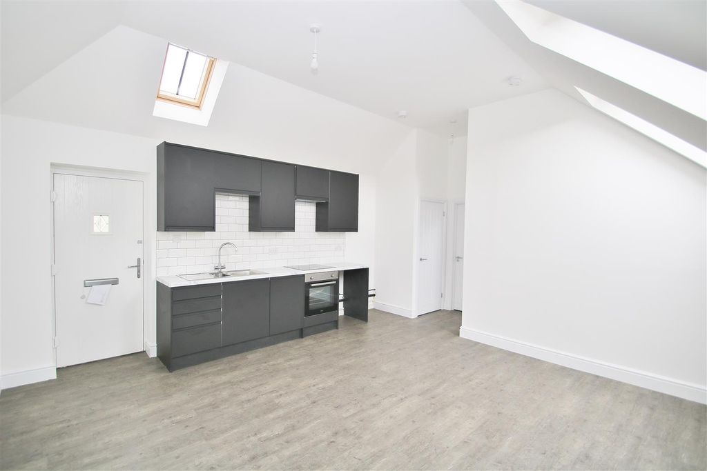 Property photo 2 of 6 Img_4127.Jpg